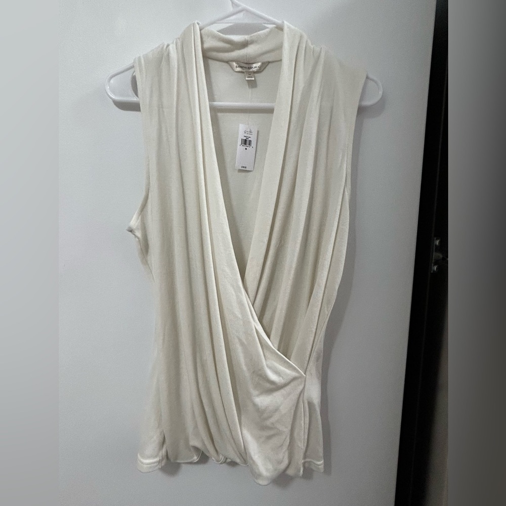 NWT Banana Republic White Tank